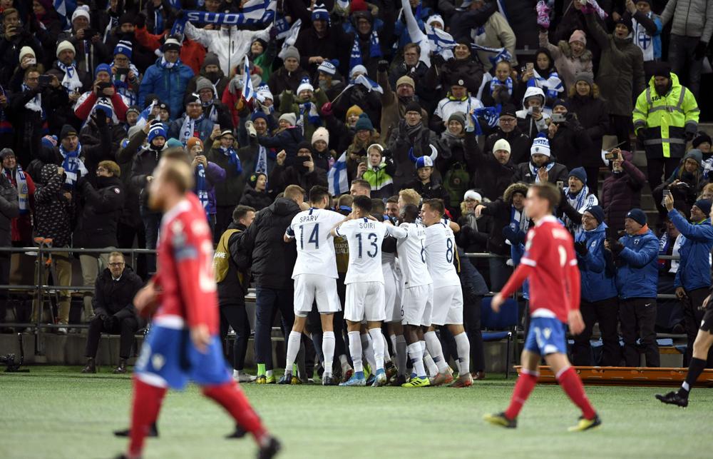 فنلندا إلى نهائيات كأس أمم أوروبا للمرة الأولى في تاريخها