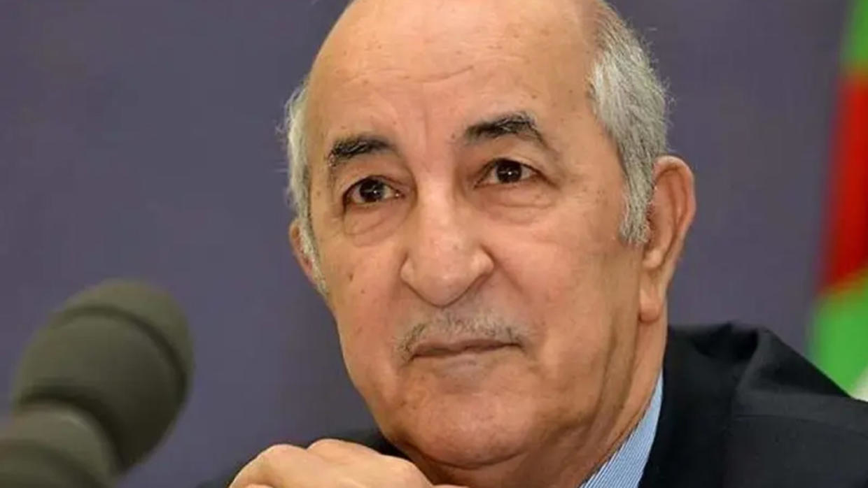 الجزائر تعلن قرارها بشأن حضور رئيسها مؤتمر باريس عن ليبيا