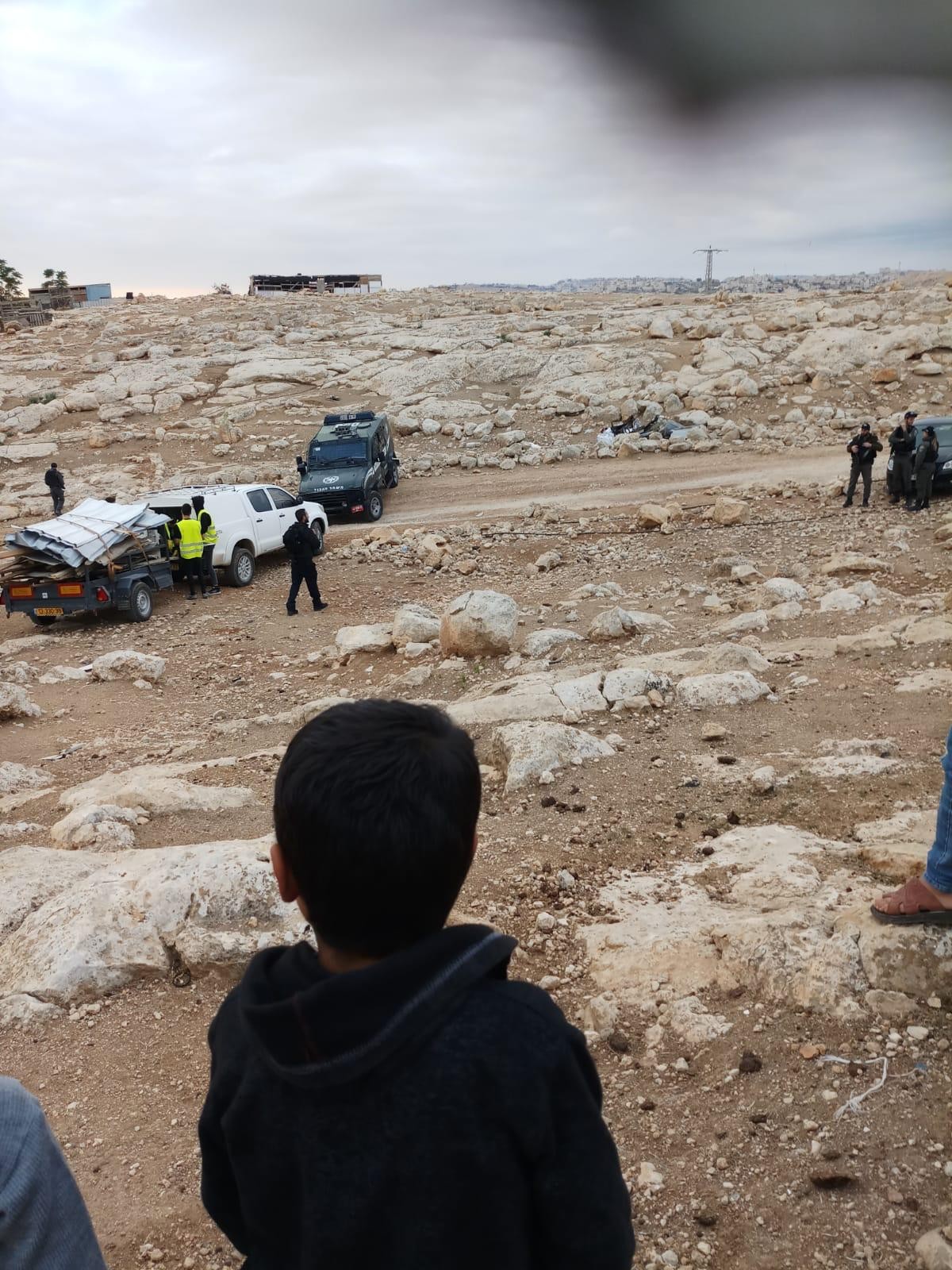 الاحتلال يهدم منزلين في الضفة والقدس