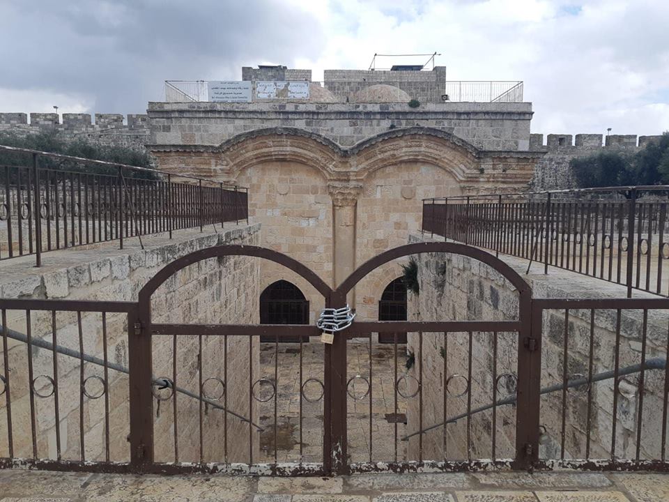 المرجعيات الدينية في القدس ترفض قرار الاحتلال إغلاق مصلى باب الرحمة