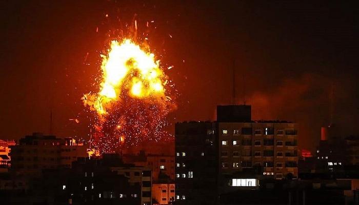 للمرة الثانية خلال 24 ساعة.. غارات إسرائيلية على قطاع غزة