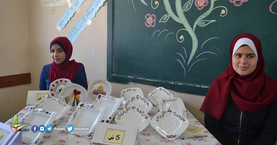 الريادة ألوان .. مشروع طلابي بغزة يدعم فكرة العمل والتسويق