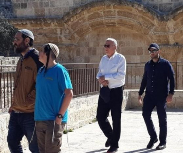 وزير الزراعة الإسرائيلي يقود اقتحامًا للمسجد الأقصى