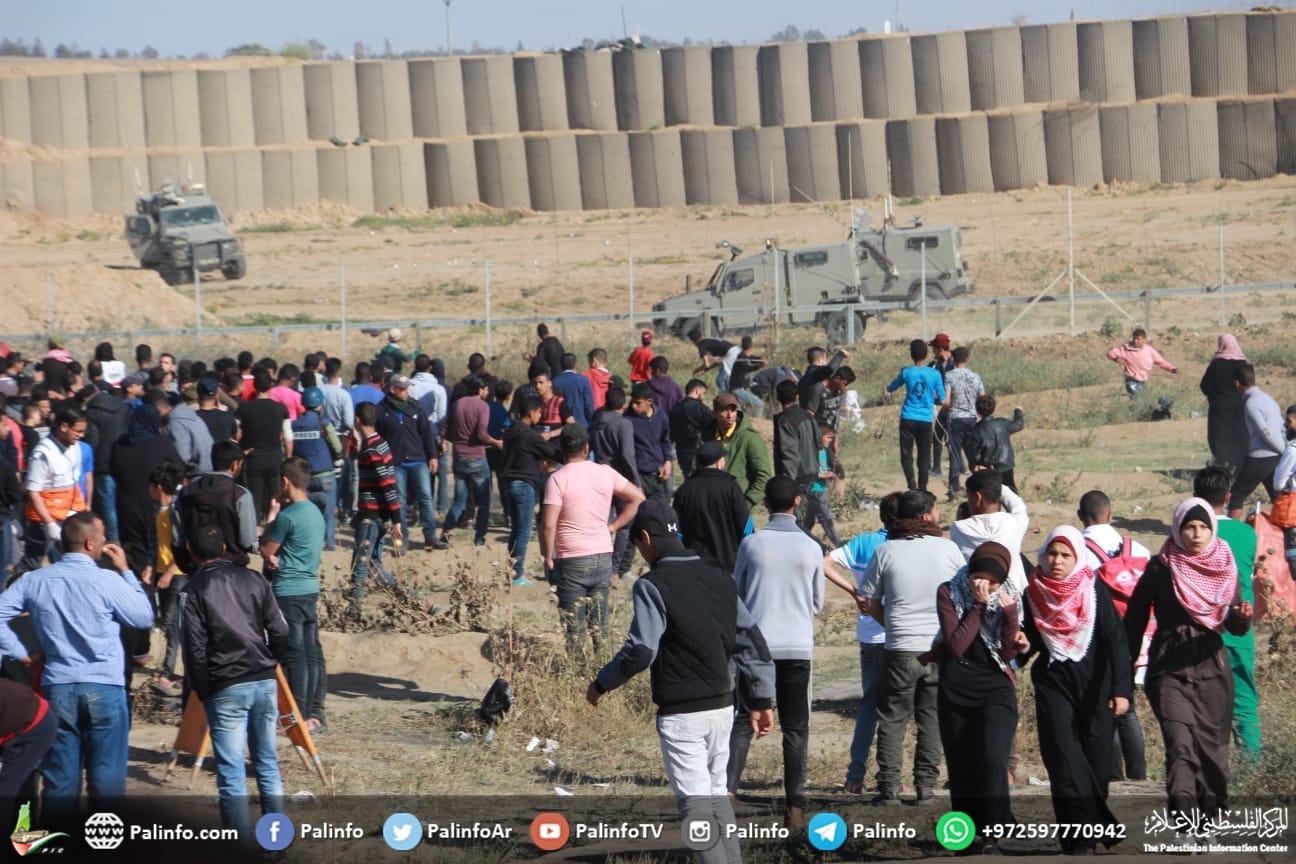 الجمعة الـ 57 لمسيرة العودة شرق مخيم البريج