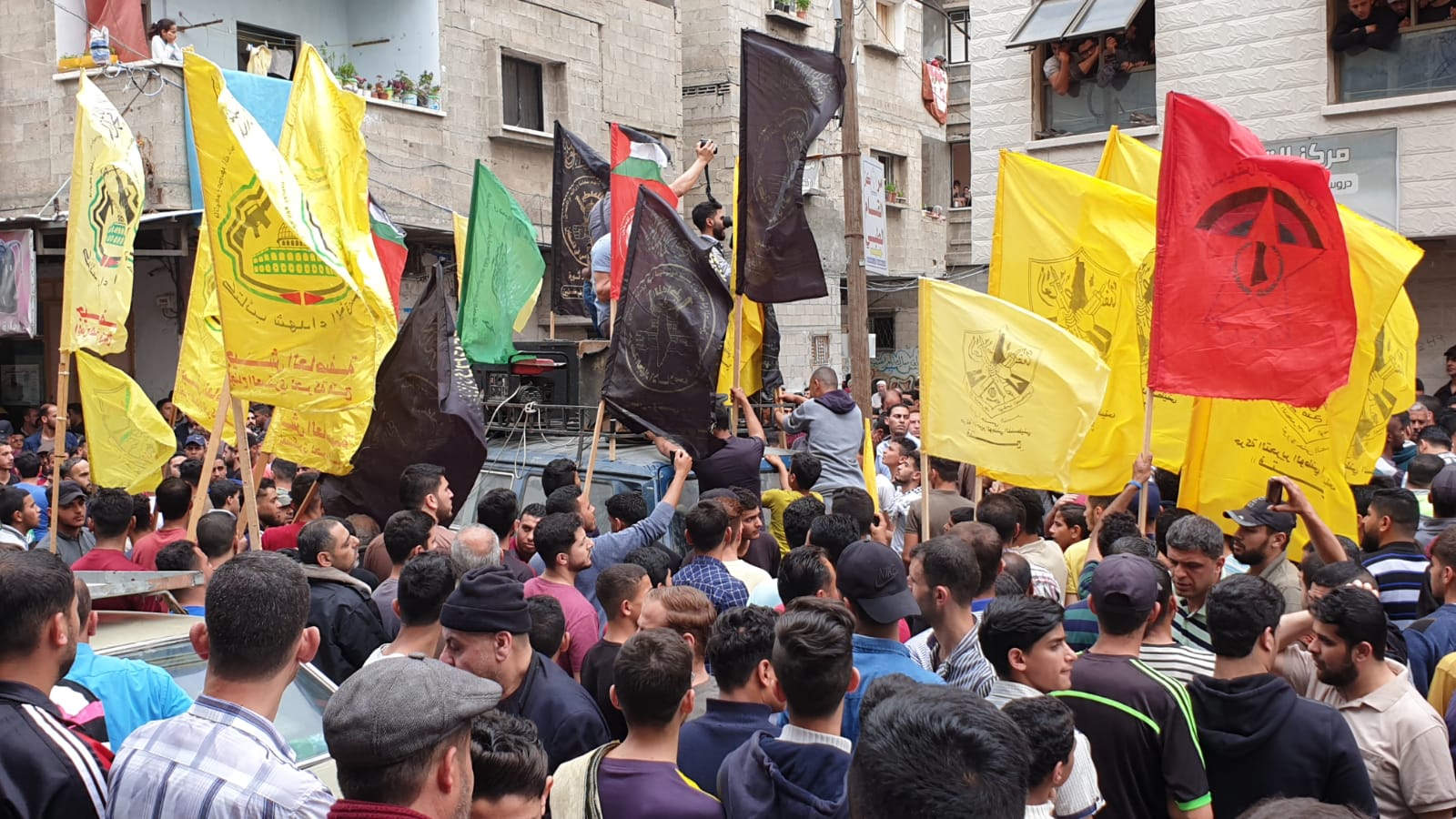 3 شهداء و420 معتقلًا فلسطينيًّا خلال يونيو
