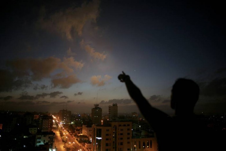 سماء فلسطين تشهد ظاهرة فلكية مثيرة