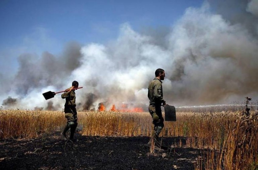 20 حريقا ببالونات العودة في غلاف غزة