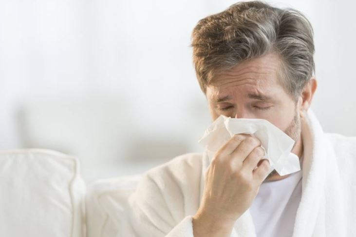 نصائح مهمة للمصابين بالأنفلونزا الموسمية