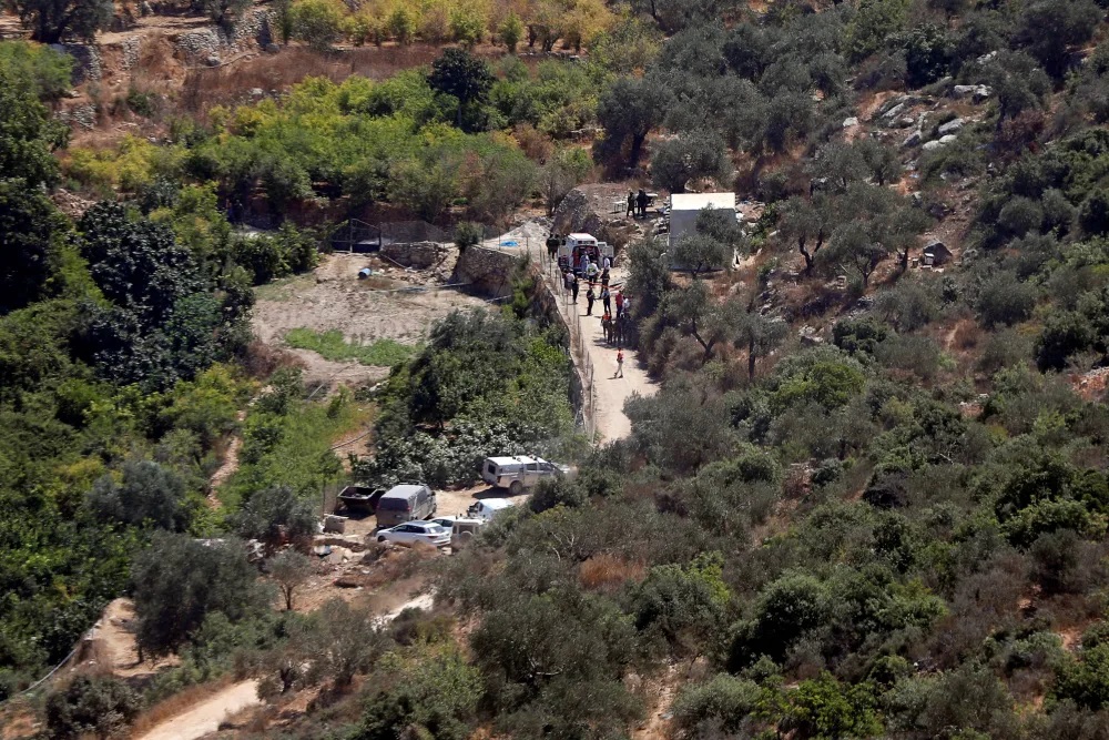 مقتل مجندة إسرائيلية وإصابة مستوطنَين بعملية فدائية في رام الله