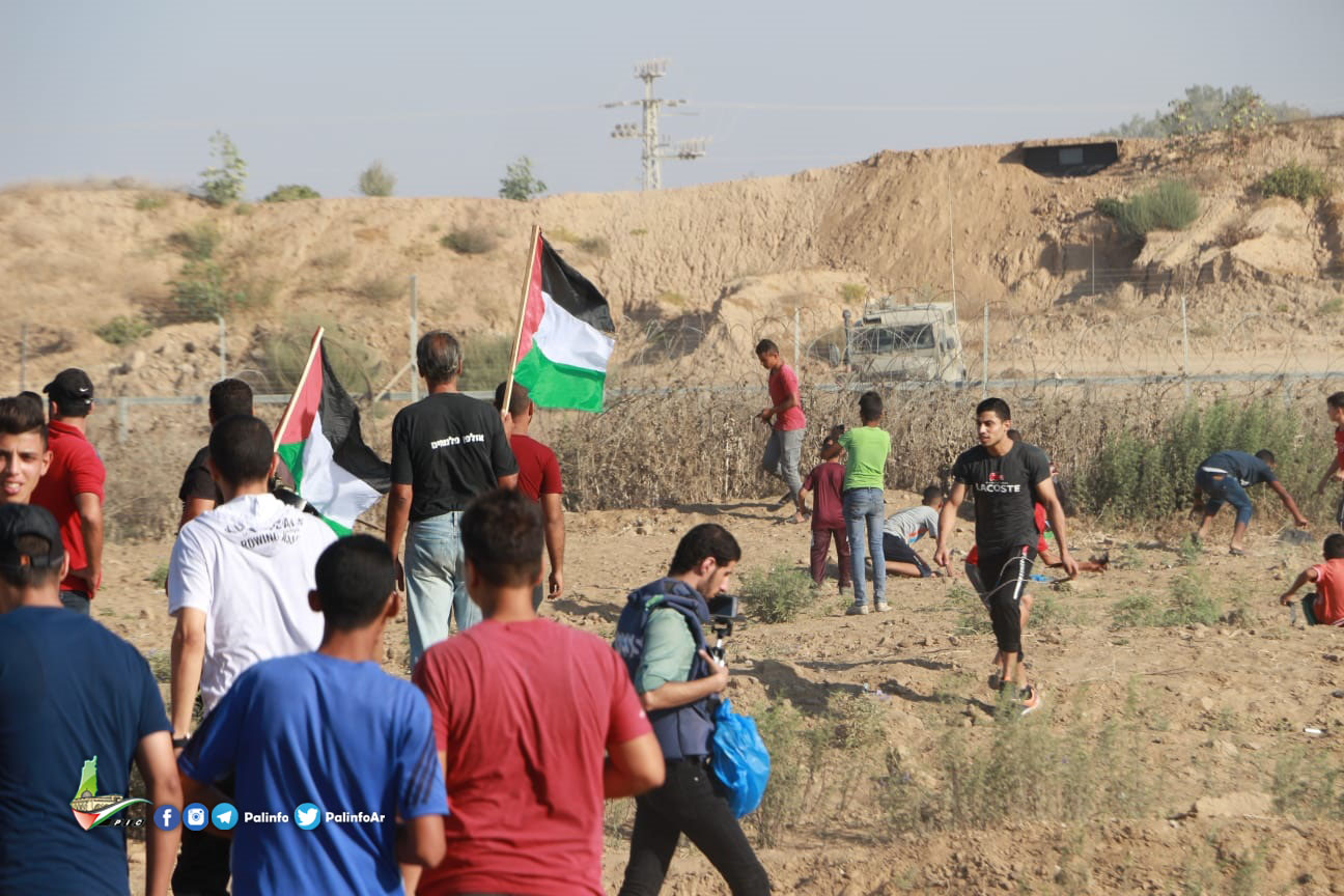 إصابة العشرات في اعتداء الاحتلال على مسيرات العودة بغزة