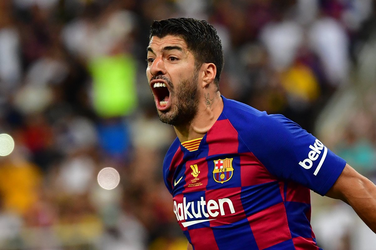 برشلونة يعلن غياب سواريز أربعة أشهر