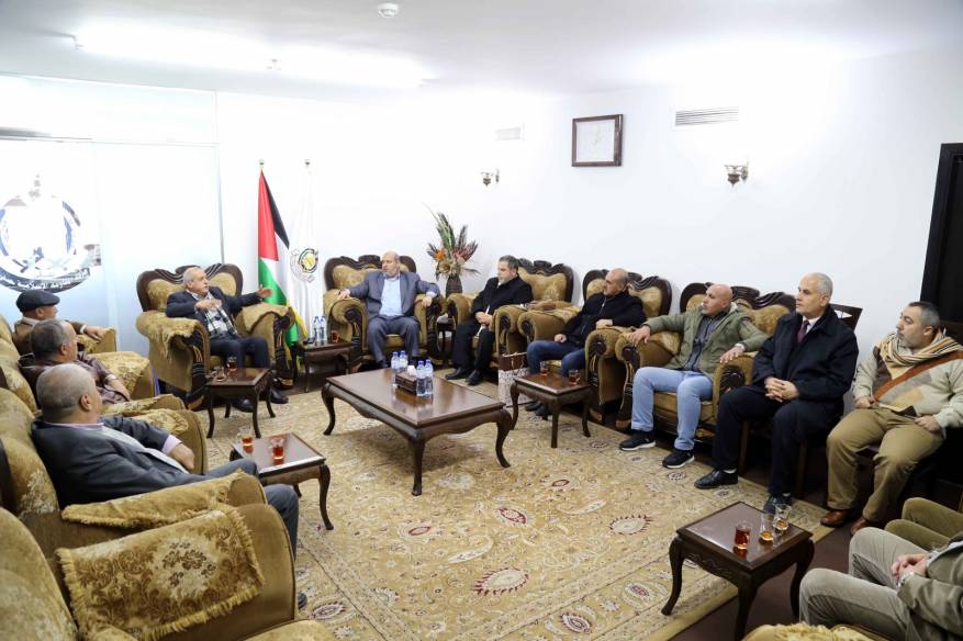 قيادة حماس تلتقي وفدًا قياديًّا من الشعبية
