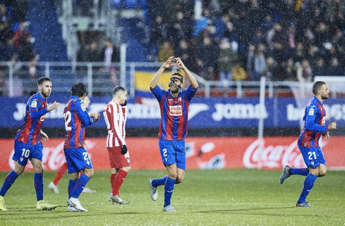 إيبار يوقف سلسلة انتصارات أتلتيكو مدريد في الدوري الإسباني