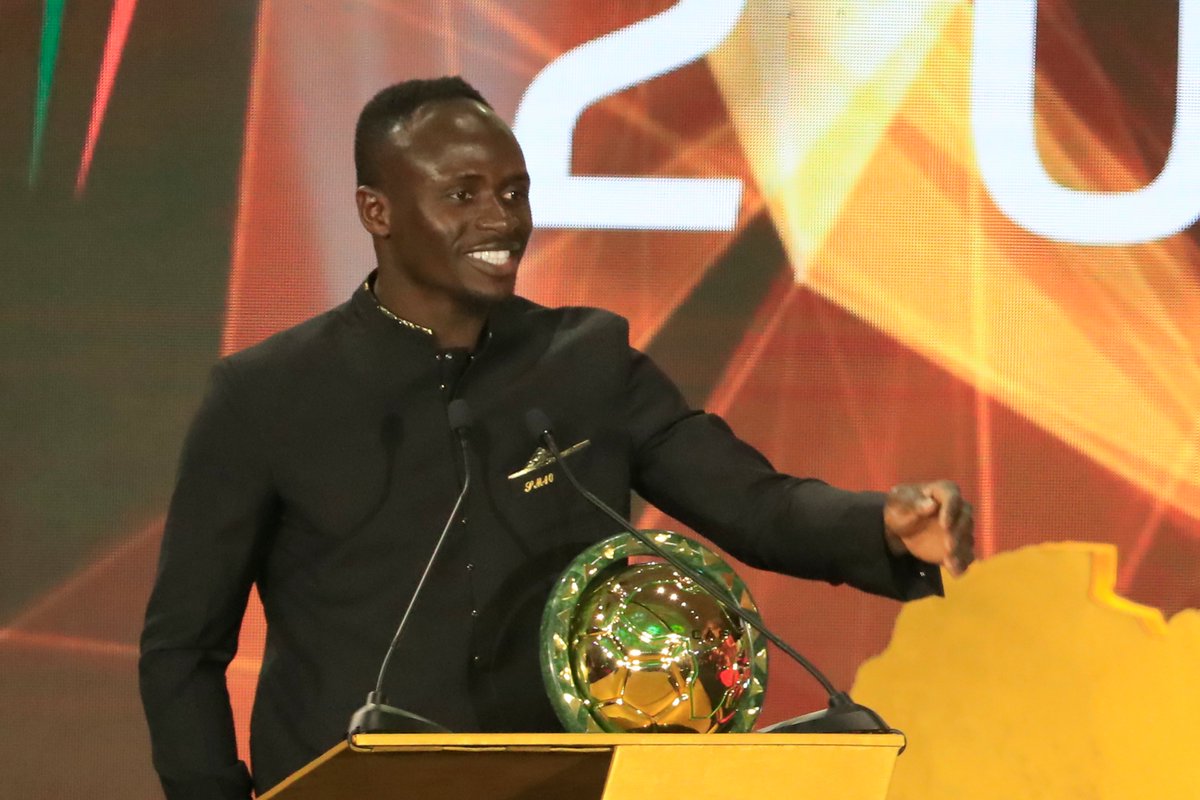 ساديو ماني يتوج بجائزة أفضل لاعب أفريقي لعام 2019