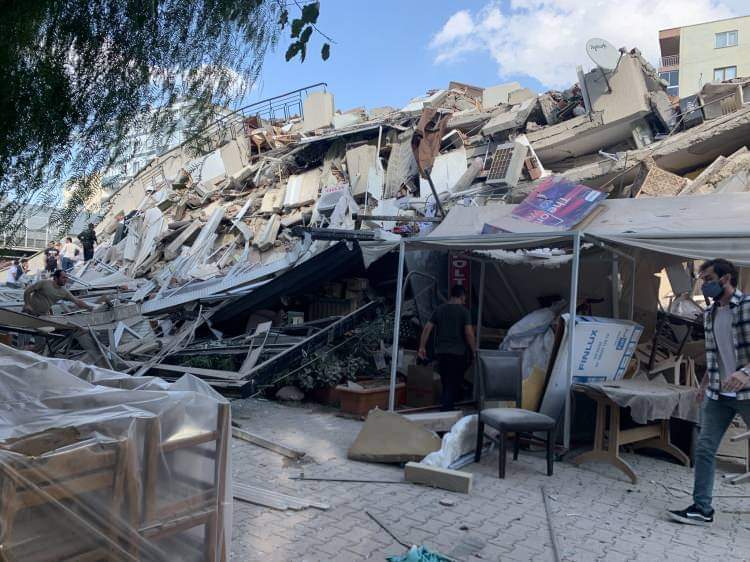 علماء فلسطين بالخارج تعزي تركيا بضحايا زلزال إزمير