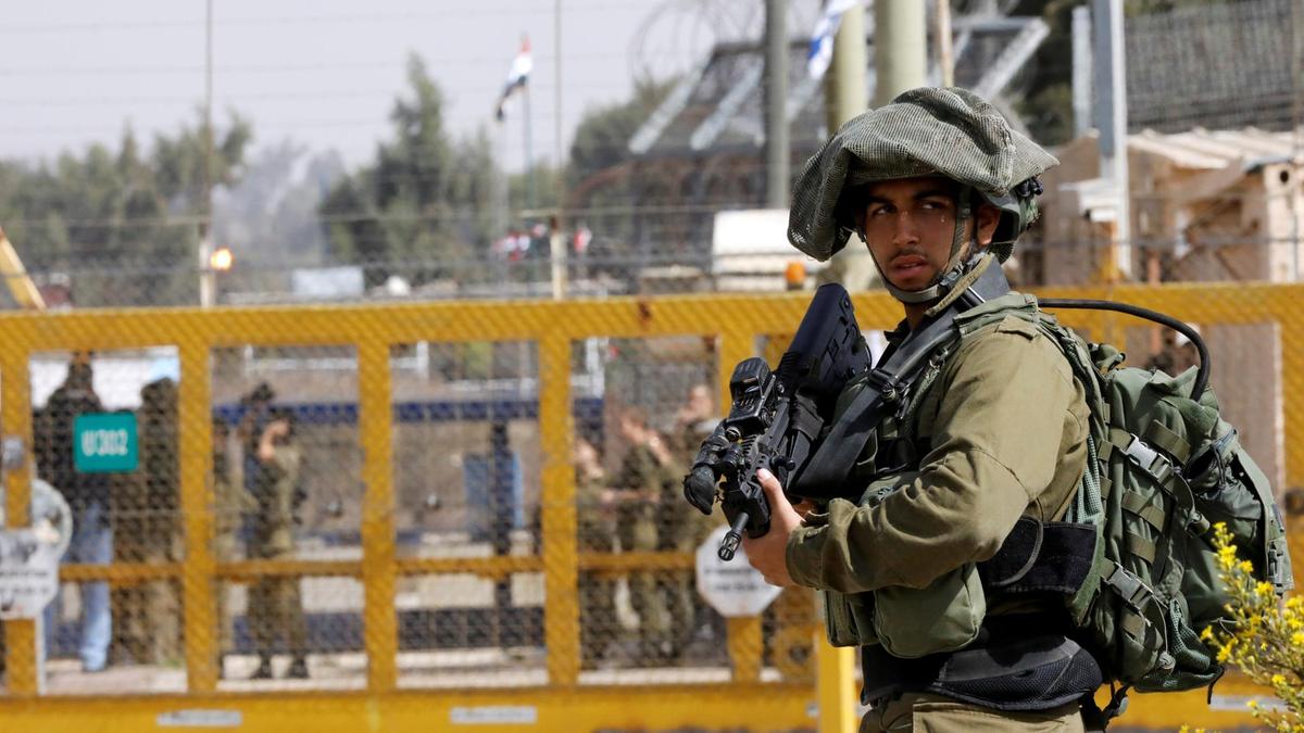 مركز حقوقي: الاحتلال اعتقل 400 فلسطيني خلال فبراير