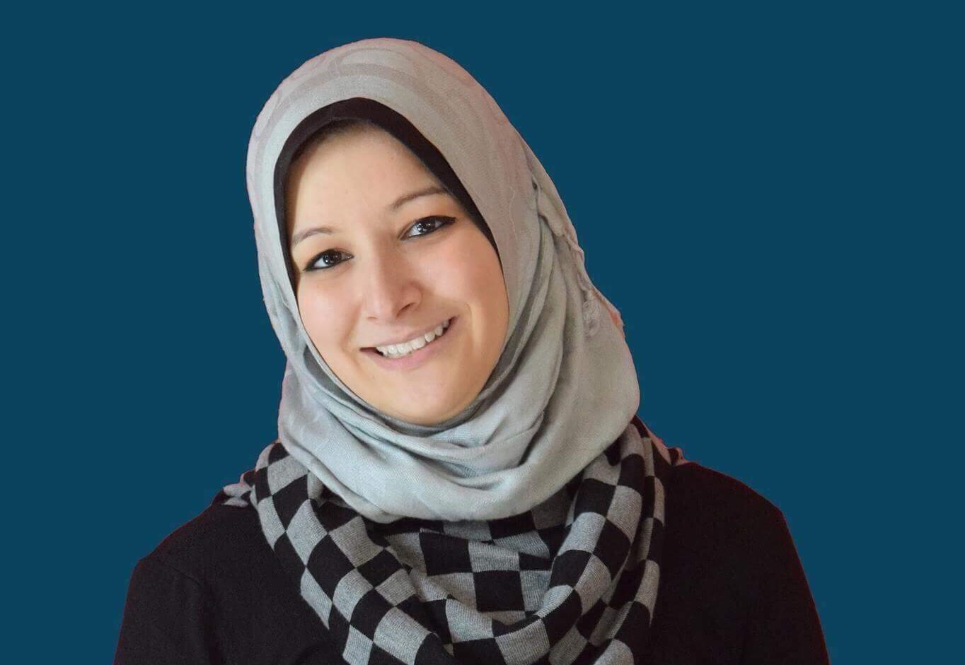 الحقوقية والصحافية الفلسطينية مها الحسيني تحصد جائزة دولية