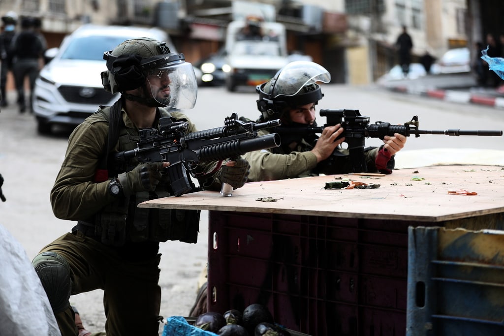 5 شهداء و18 إصابة و104 معتقلين باعتداءات الاحتلال في القدس خلال فبراير