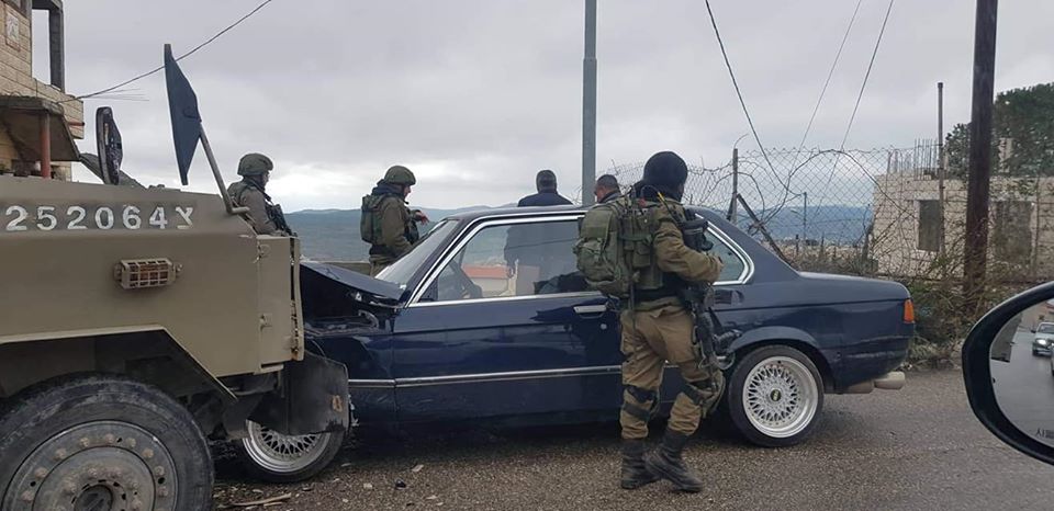 إصابتان بصدم قوات الاحتلال مركبة فلسطينية غرب بيت لحم