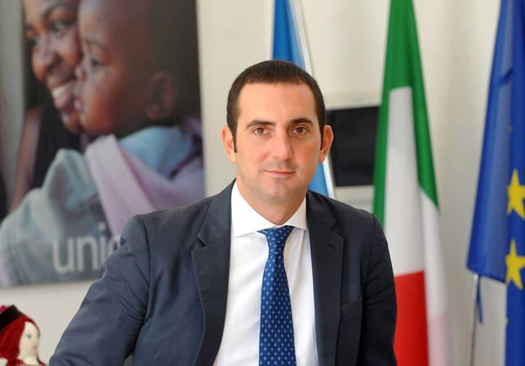 وزير الرياضة الإيطالي يحدد موعدًا لعودة النشاط الرياضي