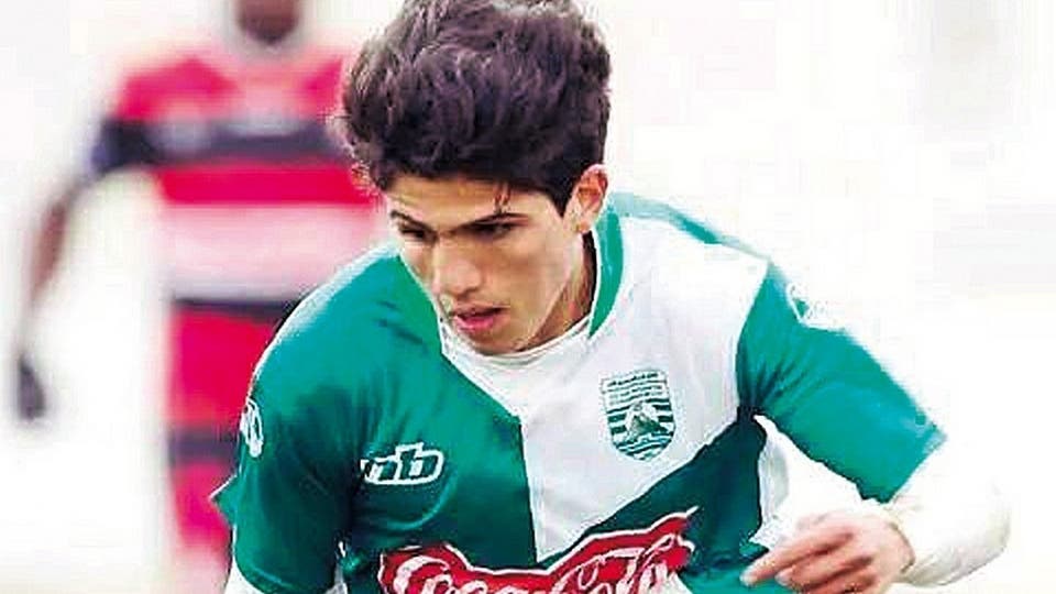 عمر زكري أول مصاب بكورونا في الدوري التونسي