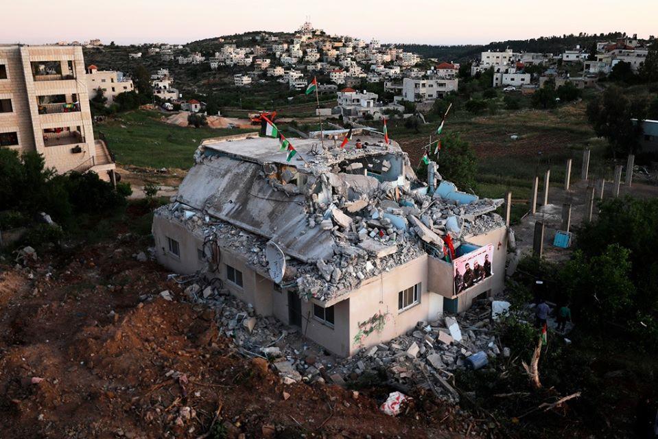 الاحتلال يهدم منزلَ فلسطيني بالداخل المحتل