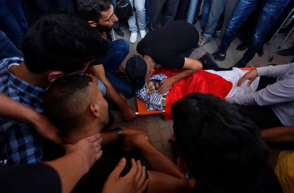 جماهير سلفيت تشيع جثمان الشهيد إبراهيم أبو يعقوب