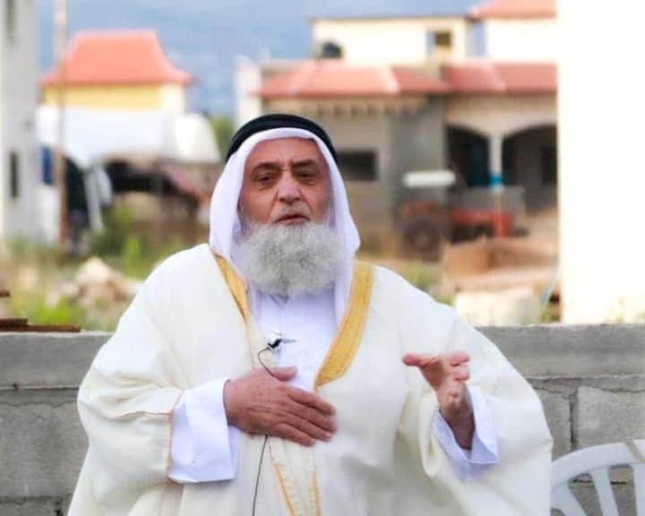 الشيخ على عتيق يوضح تجاوزات الأمن بصلاة جمعة برقين واحتجازه
