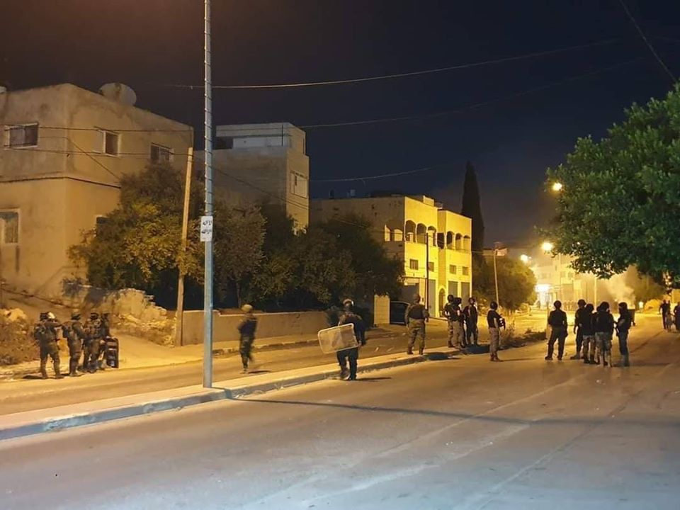 إصابات واعتقالات خلال مواجهات مع قوات الاحتلال بالضفة والقدس