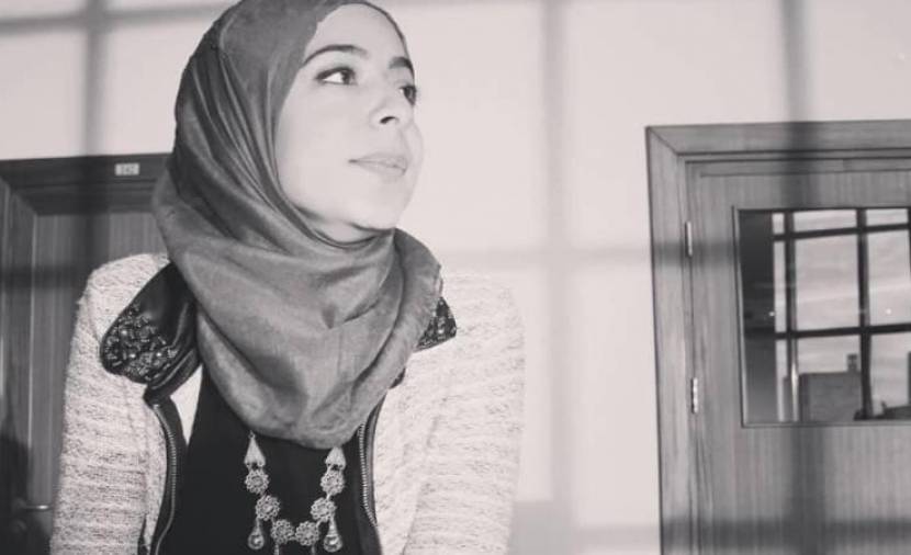 الاحتلال يمدد اعتقال الطالبة تسنيم القاضي ويمنعها من لقاء المحامي