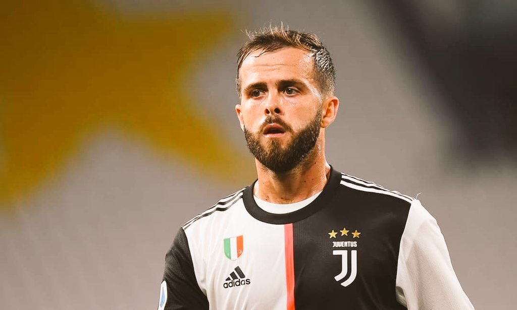 إصابة بيانيتش لاعب برشلونة الجديد بـكوفيد-19