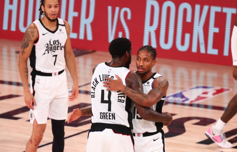 NBA .. كليبرز يتقدم على مافريكس