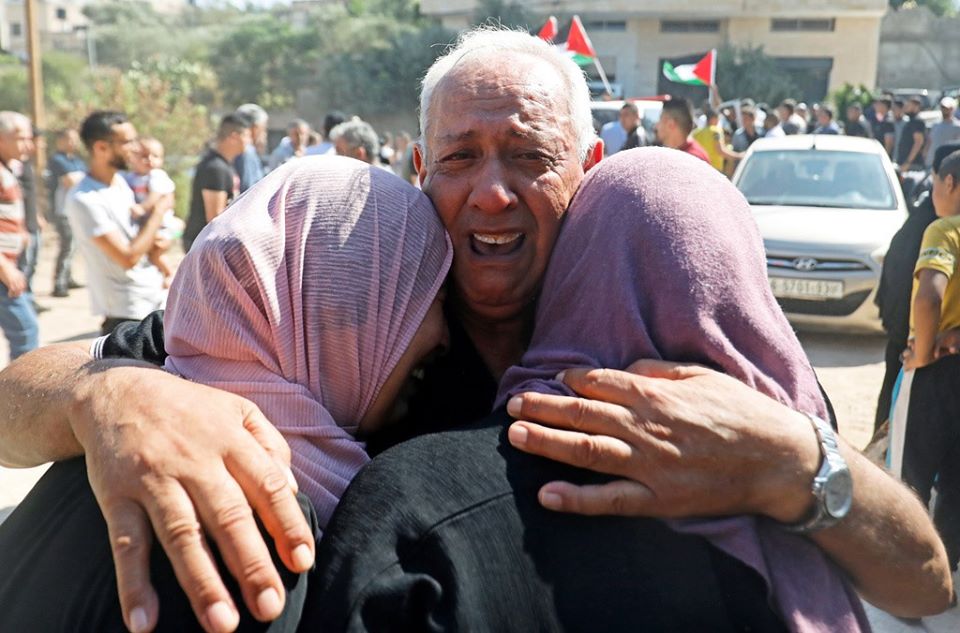 الاحتلال قتل 60 امرأة في غزة خلال عامٍ