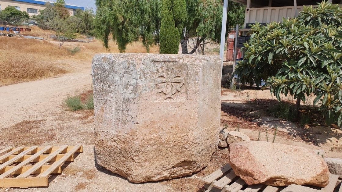 سرقة الحجارة الأثرية.. سياسة إسرائيلية لتزوير التاريخ