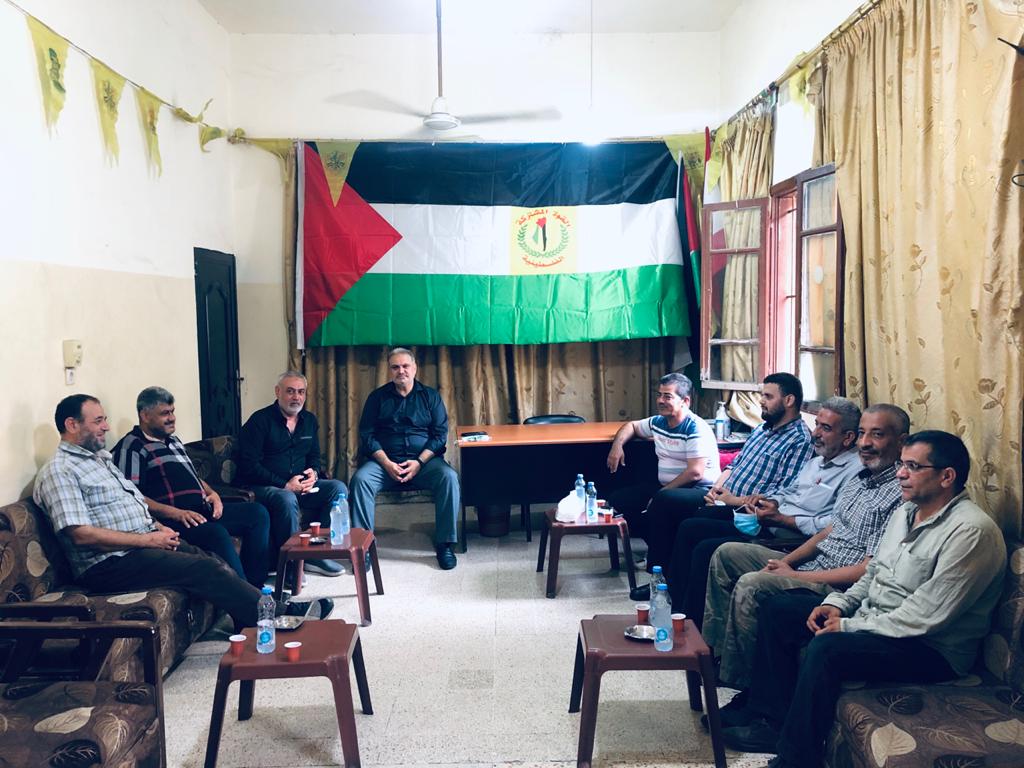 حماس تنظم سلسلة زيارات للفصائل في مخيم عين الحلوة