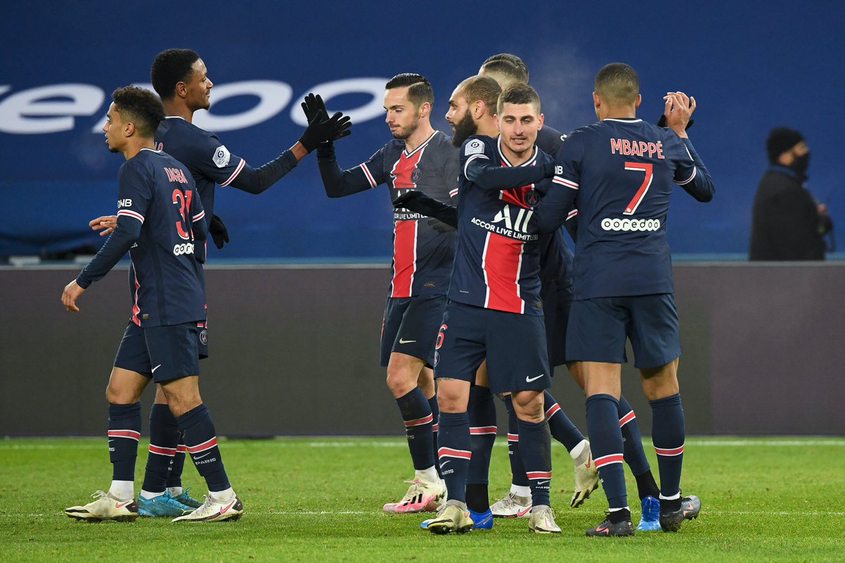 الدوري الفرنسي .. باريس سان جيرمان يهزم بريست بثلاثية بيضاء