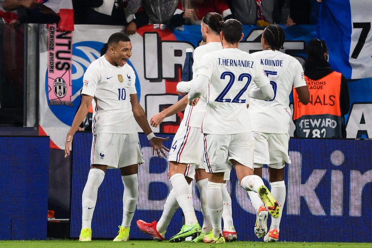 فرنسا تتغلب على بلجيكا وتضرب موعدًا مع إسبانيا في النهائي