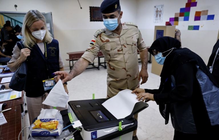 بدء التصويت الخاص في الانتخابات التشريعية المبكرة في العراق