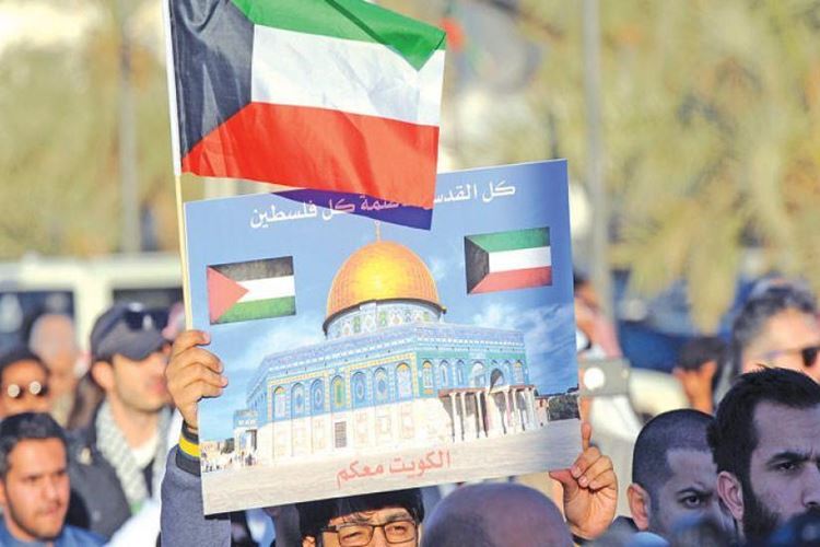 الكويت: ملتزمون بمقاطعة الاحتلال ومنتجاته والشركات المطبعة معه