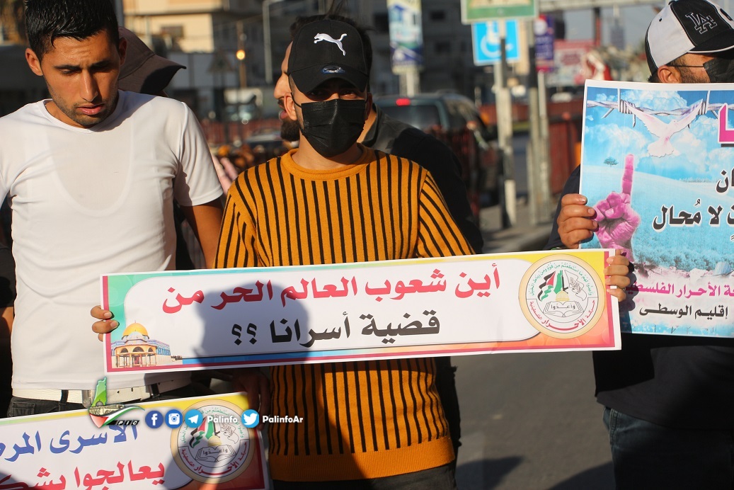 الاحتلال يوقف زيارة أهالي أسرى حماس والحركة الأسيرة تعلن التصعيد