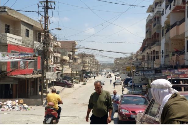 قرار لبناني يسمح للاجئين الفلسطينيين بالعمل بمهن محظورة عليهم