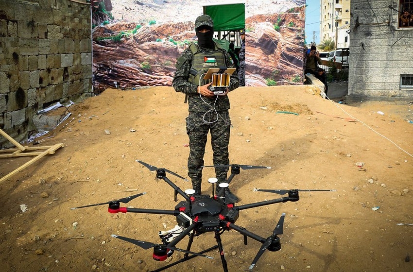 والا يدّعي: حماس تستخدم وسائل تكنولوجية لإسقاط الطائرات المُسيرة