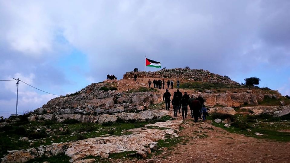 دعوات شعبية للتصدي لاقتحام الاحتلال والمستوطنين جبل العرمة غدًا