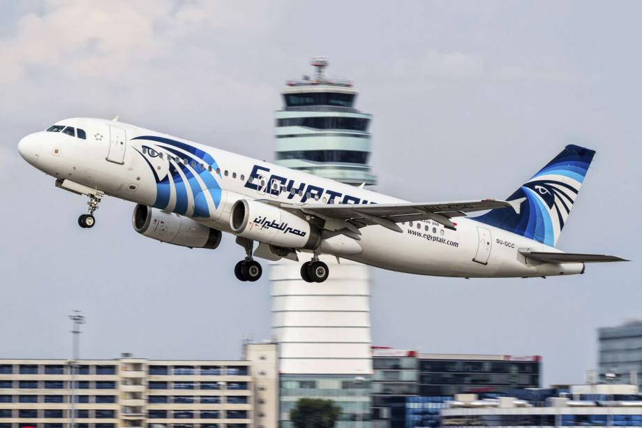 مصر للطيران: ندرس بدء تسيير رحلات جوية لـ (تل أبيب)
