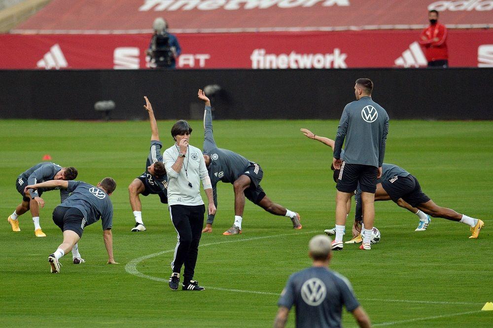 لوف سيترك تدريب منتخب ألمانيا بعد يورو 2020