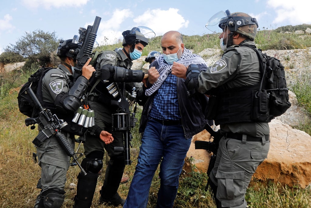 باحث: هدم الاحتلال خزانَ مياه شرقي نابلس يهدف لتهجير الفلسطينيين