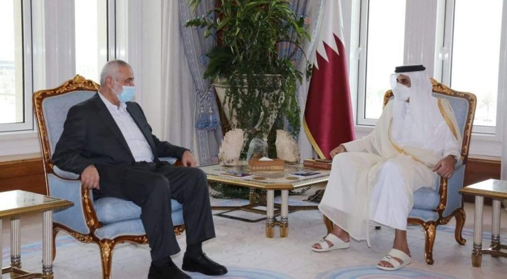 هنية يلتقي أمير قطر في الدوحة