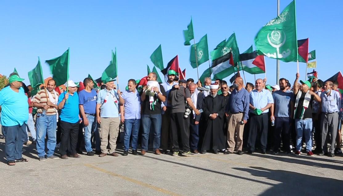 حماس تقيم لقاءً حاشداً في مارون الراس احتفاءً بانتصار المقاومة