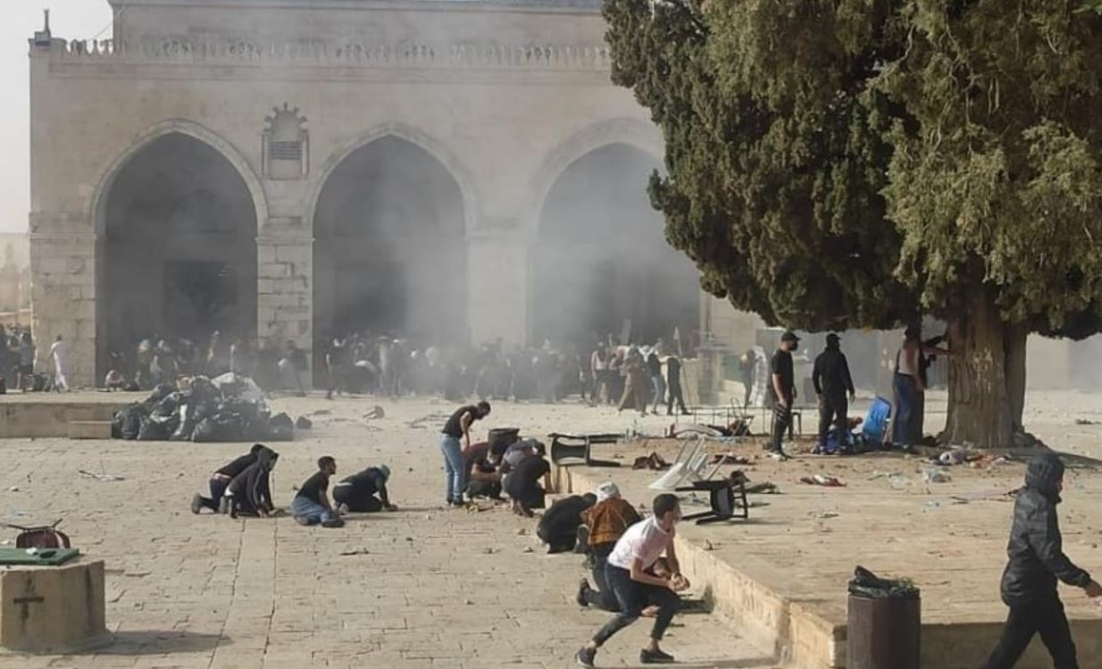 حماس تحذر حكومة المراهقين الأشقياء من اختبار المقاومة