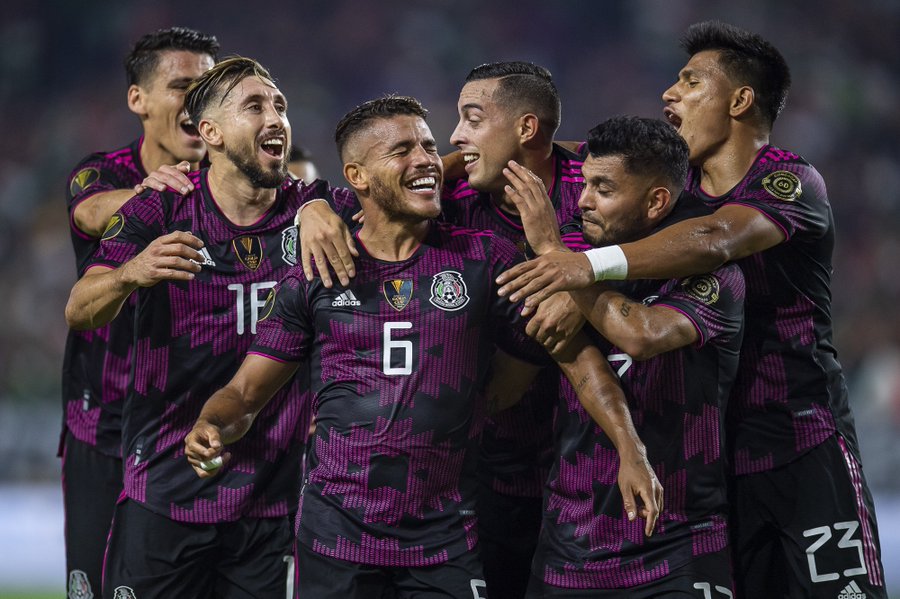 المكسيك تهزم الهندوراس بثلاثية وتبلغ نصف نهائي الكأس الذهبية